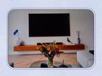 gevraagd:  zwevend tv meubel ongeveer 2 meter lang, Huis en Inrichting, Kasten | Televisiemeubels, Ophalen