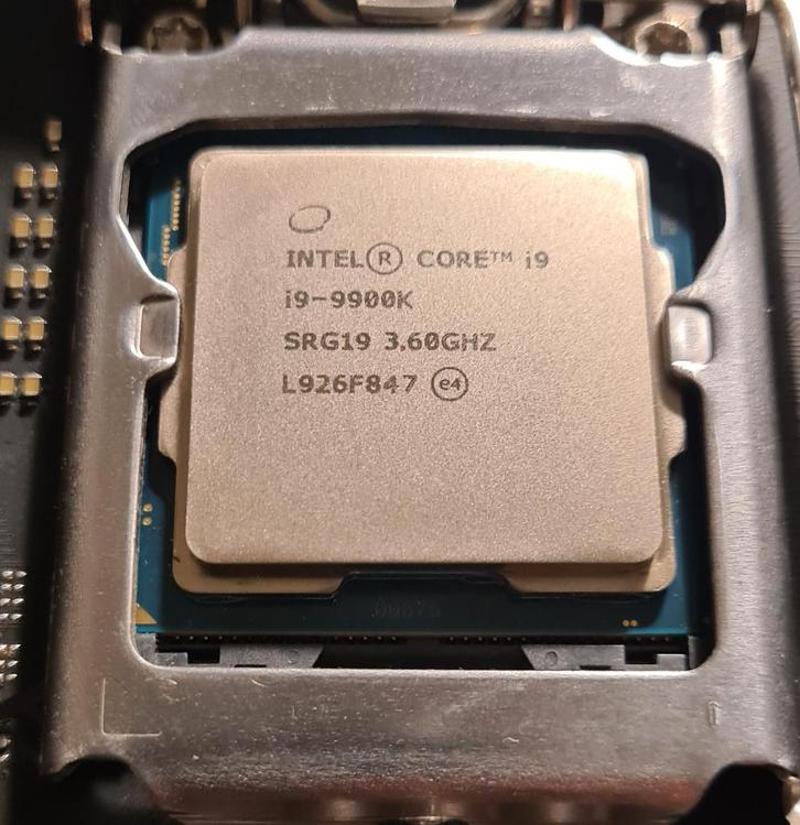 Intel Core i9-9900K, Computers en Software, Processors, 8-core, 4 Ghz of meer, Ophalen of Verzenden