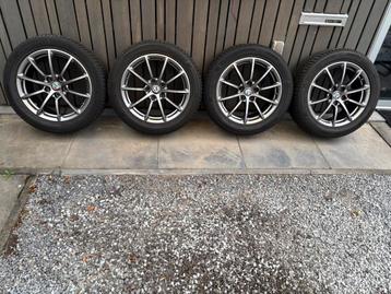 Alfa Romeo Giulia 17 inch velgen met winterbanden. beschikbaar voor biedingen