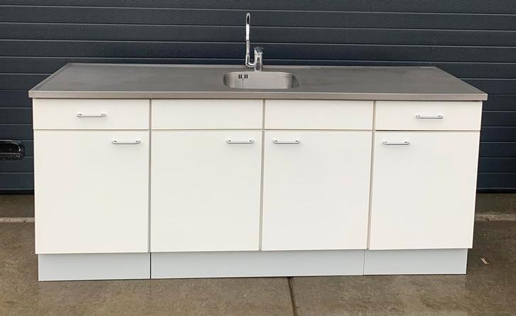 Bribus Keuken/ Keukenblok, Huis en Inrichting, Keuken | Keukenelementen, Zo goed als nieuw, Wit, Ophalen