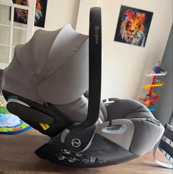Cybex Z i-size + base (soho grey) beschikbaar voor biedingen
