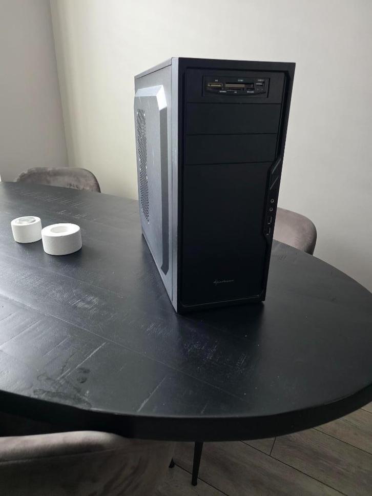 zeer snelle SHARKOON/16GB RAM/128GB/500GB/windows 11, Computers en Software, Desktop Pc's, Zo goed als nieuw, 4 Ghz of meer, SSD
