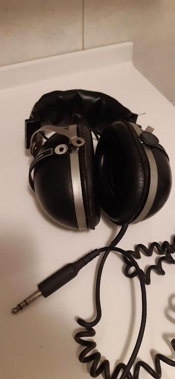 Pioneer prof. Koptelefoon  beschikbaar voor biedingen