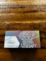 Pokemon Prismatic Evolutions Super Premium Collection, Hobby en Vrije tijd, Verzamelkaartspellen | Pokémon, Verzenden, Nieuw