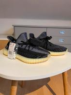 Adidas Yeezy Boost 350 V2 Carbon schoenen | NIEUW, Zwart, Nieuw, Ophalen of Verzenden, Sneakers of Gympen