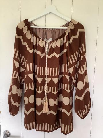 Blouse “african look” beschikbaar voor biedingen
