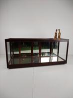 Antieke Engelse Winkeltoonbank met Spiegel – Circa 1920, Ophalen