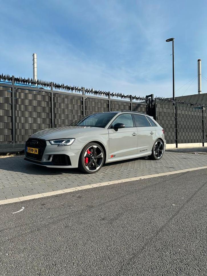 Audi A3 RS3 2.5 Tfsi 400pk Quattro S Tronic 2019 Grijs, Auto's, Audi, Particulier, A3, ABS, Achteruitrijcamera, Adaptieve lichten
