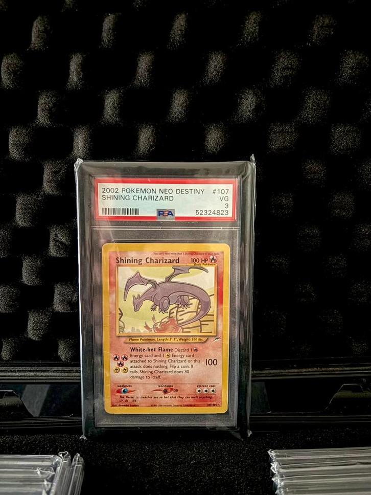 Shining charizard (psa 3), Hobby en Vrije tijd, Verzamelkaartspellen | Pokémon, Zo goed als nieuw, Ophalen of Verzenden