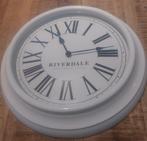 Riverdale wandklok white 46cm, Ophalen, Zo goed als nieuw, Wandklok