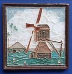 Porceleyne Fles Cloisonne tegel molen met boerderij (F10-24), Antiek en Kunst, Antiek | Wandborden en Tegels, Verzenden