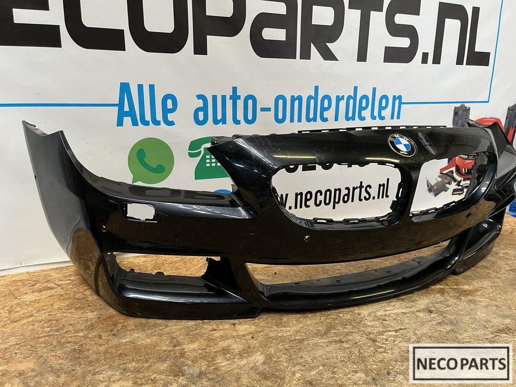 VOORBUMPER 6 SERIE F12 F13 F06 M PAKKET BUMPER 51118050775, Auto-onderdelen, Carrosserie en Plaatwerk, Ophalen of Verzenden, Gebruikt