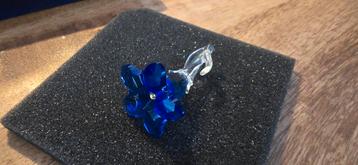 Swarovski Jaar Geschenk Blauwe Bloem beschikbaar voor biedingen
