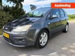 Ford FOCUS 2.0-16V FUTURA / AIRCO / CRUISE / NAVI, Gebruikt, Navigatiesysteem, Bedrijf, Handgeschakeld