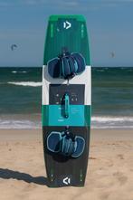 Duotone Select 141x42 kiteboard, Watersport en Boten, Kitesurfen, Twintip, Ophalen of Verzenden, Zo goed als nieuw