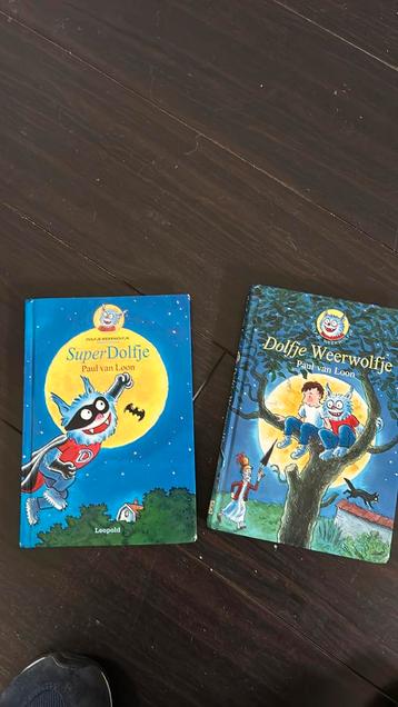 2 boeken: superdolfje en Dolfje Weerwolfje