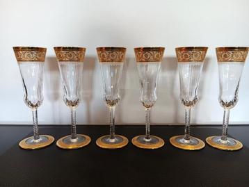 Thistle kristallen champagneflûtes beschikbaar voor biedingen