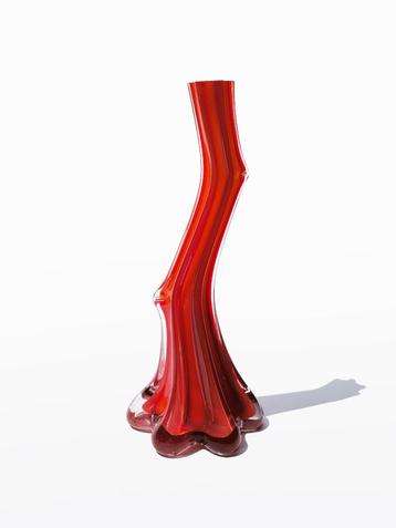 Vaasje rood glas, boomstammetje, vintage beschikbaar voor biedingen