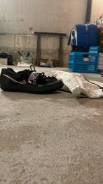 Nike kogelschoenen maat 45, Kleding | Heren, Schoenen, Nike, Ophalen of Verzenden, Zo goed als nieuw, Sportschoenen