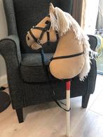 Stokpaard / hobbyhorse met accessoires, Ophalen, Zo goed als nieuw