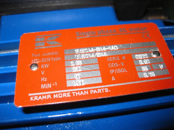 Elektromotor 220V 550W links rechts 1400 rpm, Doe-het-zelf en Verbouw, Motoren, Nieuw, Elektromotor, 1400 tot 1800 rpm, Ophalen of Verzenden