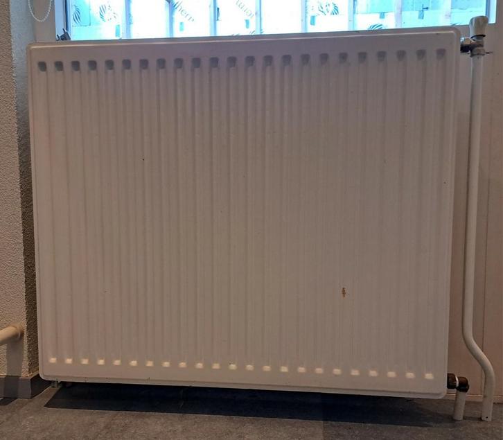 Radiator Type 32 80x96 cm, Doe-het-zelf en Verbouw, Verwarming en Radiatoren, Gebruikt, Radiator, Minder dan 30 cm, Minder dan 60 cm