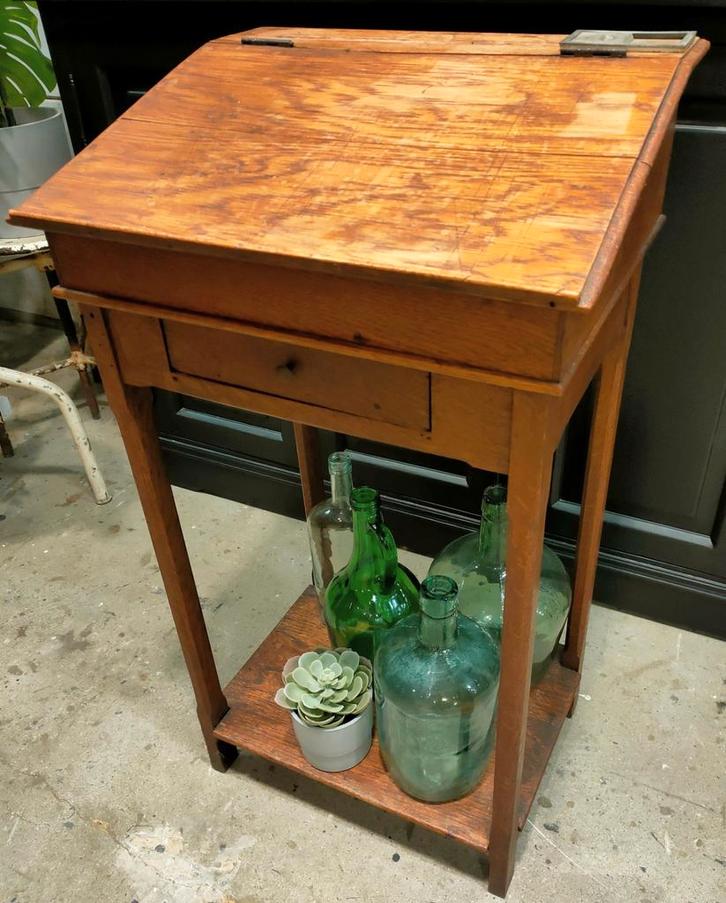 Antieke/vintage lessenaar, eiken jaren '20 schooltafel, Antiek en Kunst, Antiek | Meubels | Kasten, Ophalen