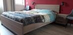 Stoer 2 persoonsbed 160x210 incl matras en nachtkastjes, Huis en Inrichting, Slaapkamer | Bedden, Ophalen, Overige kleuren, 210 cm