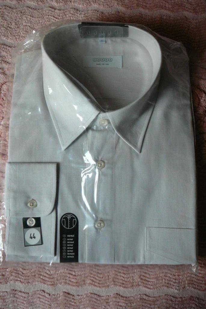 overhemd 8st NIEUWE  Ruit/Wit/Grijs/Ecru/Party 10 euro stuk, Kleding | Heren, Overhemden, Nieuw, Halswijdte 43/44 (XL), Overige kleuren