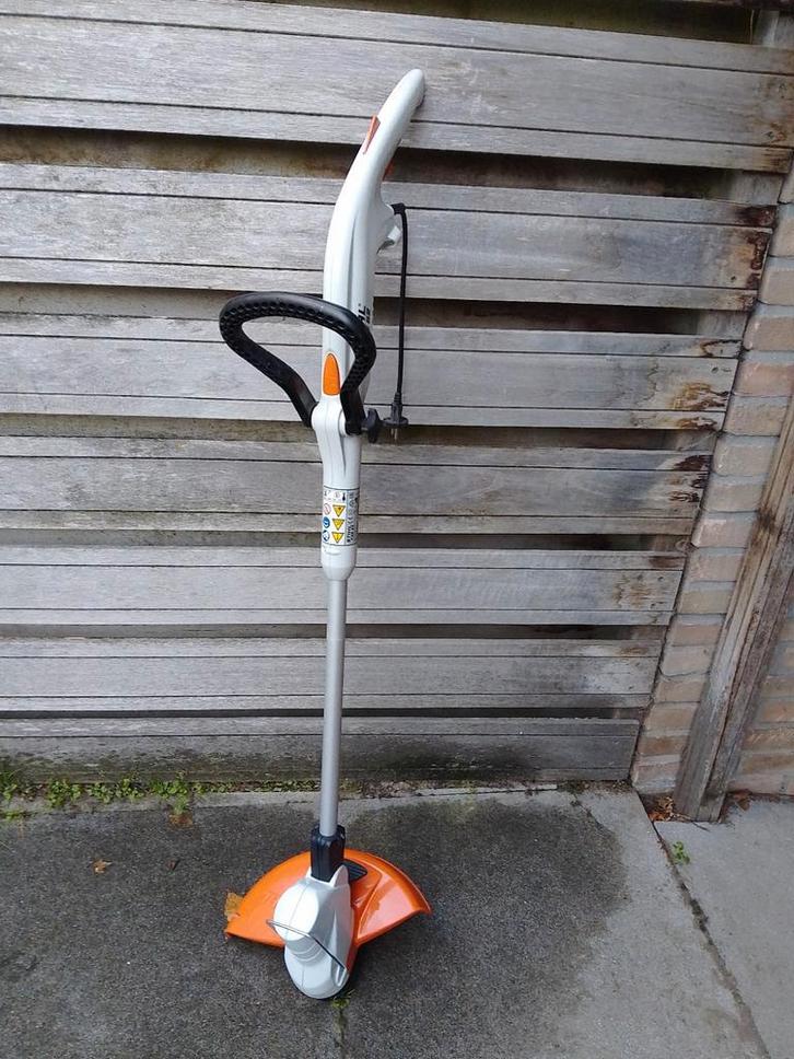 Kantjes maaier Stihl FSE 52, Tuin en Terras, Grastrimmers, Zo goed als nieuw, Elektrisch, Ophalen