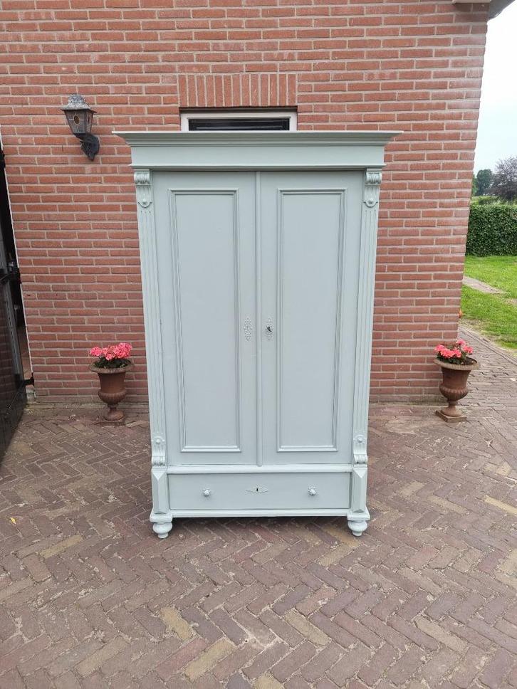 Antieke Brocante Grenen Kast in Matte Verf, Antiek en Kunst, Antiek | Meubels | Kasten, Ophalen