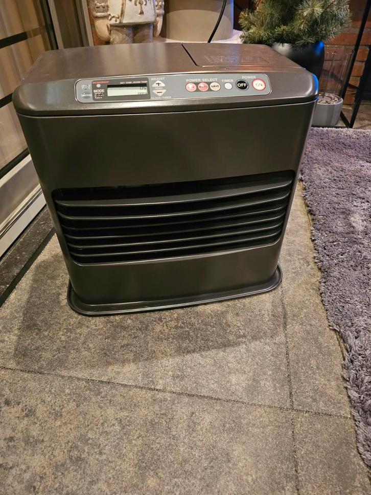 Tosai SRE 4600 Petroleumkachel - 4.6 kW foutcode EF, Huis en Inrichting, Kachels, Gebruikt, Vrijstaand, Petroleumkachel, Overige brandstoffen