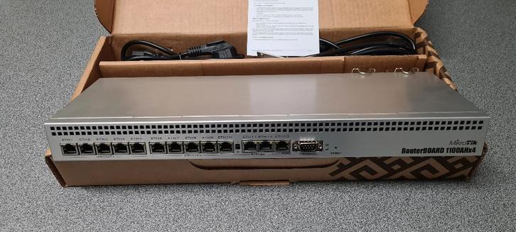 Microtik RB1100AHx4, Computers en Software, Routers en Modems, Nieuw, Router, Ophalen of Verzenden