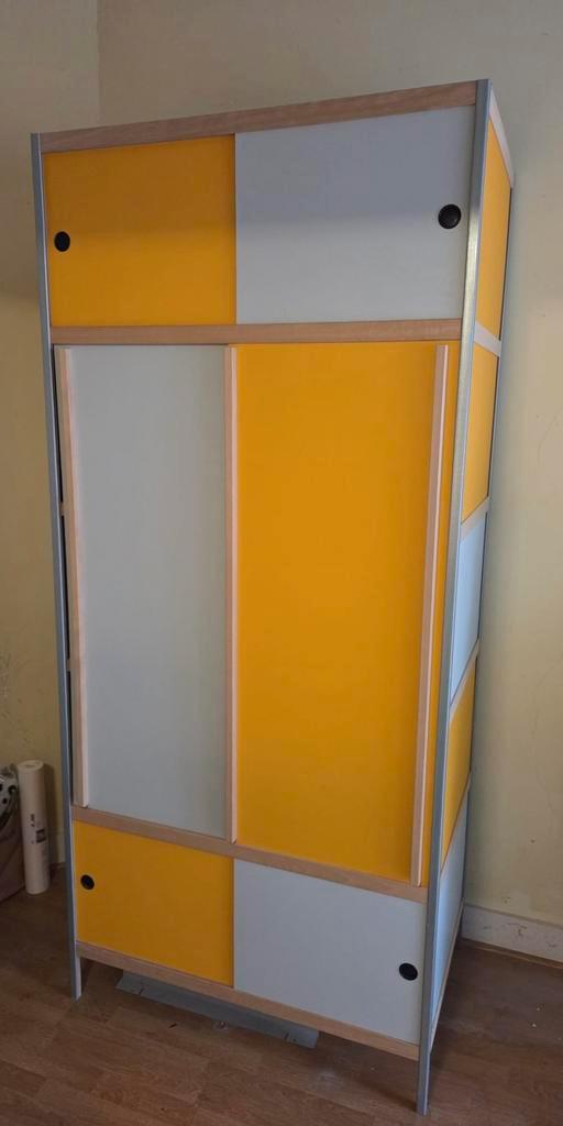 Kewlox hangkast met schuifdeuren, Huis en Inrichting, Kasten | Kledingkasten, Gebruikt, 200 cm of meer, 50 tot 100 cm, 50 tot 75 cm