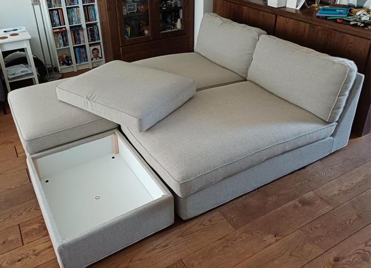 2x Chaise Longue Lichtbeige + 2x Voetenbank met Bergruimte -, Huis en Inrichting, Banken | Sofa's en Chaises Longues, Zo goed als nieuw