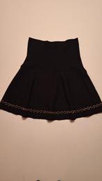 Zwart gebreid rokje Zara Knit - met gouden ketting - maat S, Kleding | Dames, Nieuw, Ophalen of Verzenden, Maat 36 (S), Boven de knie