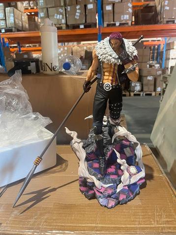 One Piece Katakuri Figuur beschikbaar voor biedingen