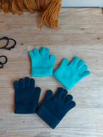 Dreumes handschoentjes! 2 paar, Kinderen en Baby's, Kinderkleding | Mutsen, Sjaals en Handschoenen, Handschoenen, C&A, 104 of kleiner