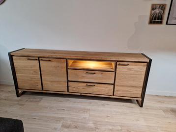 Dressoir, tv-meubel en boekenkast 'Metalo' beschikbaar voor biedingen