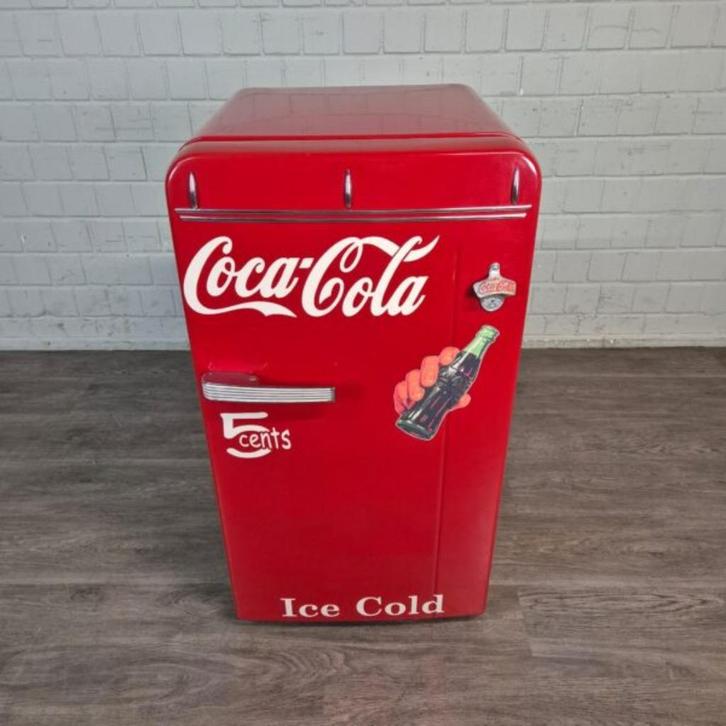 26664 Coca-Cola Koelkast Bosch 0,57 m, Witgoed en Apparatuur, Koelkasten en IJskasten, Gebruikt, Zonder vriesvak, 200 liter of meer