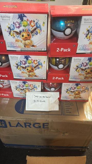 USA EXCLUSIVE Prismatic pokeball bundels beschikbaar voor biedingen