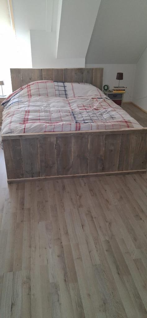 Nieuwe BEDDEN voor de laagste prijs., Huis en Inrichting, Slaapkamer | Bedden, Nieuw, Eenpersoons, 90 cm, Hout, Ophalen of Verzenden