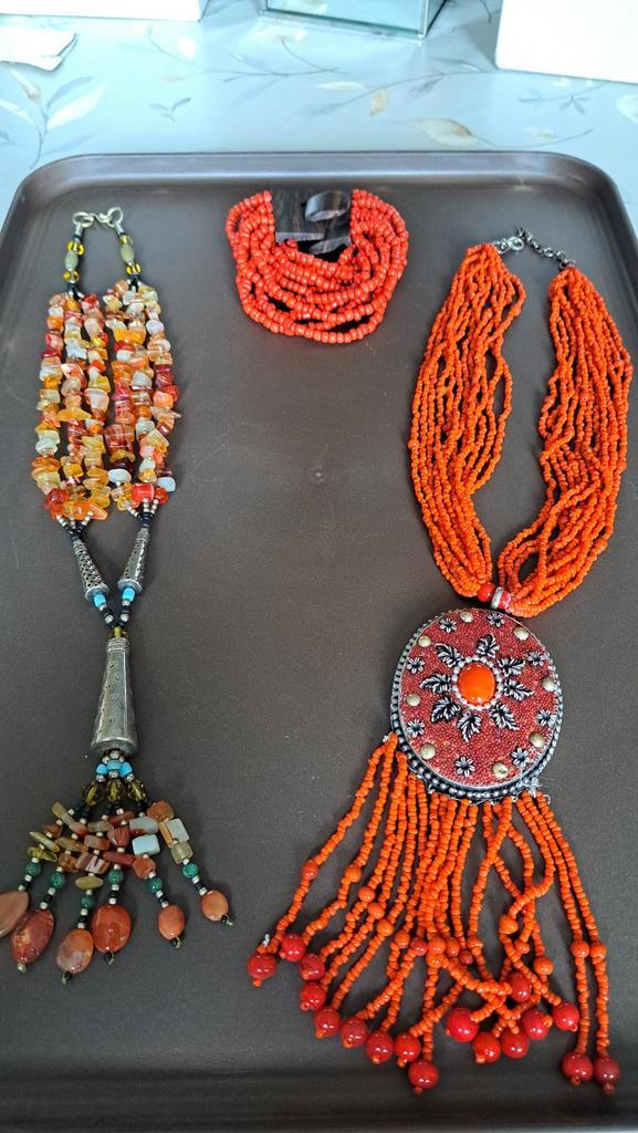 Prachtige Sieraden Lot., Sieraden, Tassen en Uiterlijk, Kettingen, Zo goed als nieuw, Steen of Mineraal, Rood, Met edelsteen, Met hanger