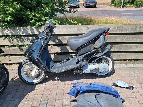 Beta ark project, Fietsen en Brommers, Scooters | Aprilia, Zo goed als nieuw, SR 50, Ophalen