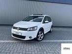 Volkswagen Touran Cross 1.2 TSI Highline l Pano l 7 Persoons, Auto's, Gebruikt, 4 cilinders, Start-stop-systeem, 7 stoelen