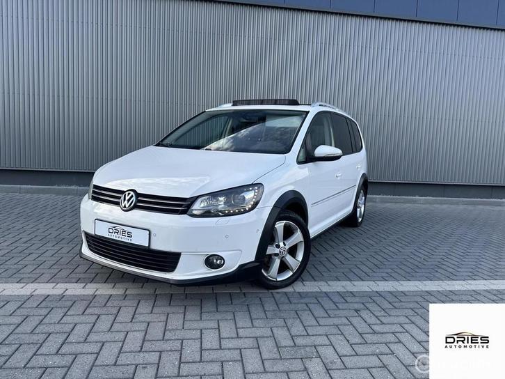 Volkswagen Touran Cross 1.2 TSI Highline l Pano l 7 Persoons, Auto's, Volkswagen, Bedrijf, Te koop, Touran, ABS, Airbags, Airconditioning