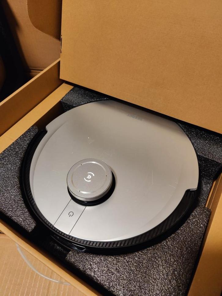 Ecovacs Deebot OZMO T8 AIVI Robotstofzuiger, Witgoed en Apparatuur, Stofzuigers, Gebruikt, Robotstofzuiger, Minder dan 1200 watt