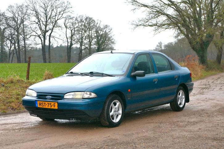 Ford Mondeo 1.6-16V GLX 1993 Lage km, Auto's, Ford, Particulier, Mondeo, ABS, Airbags, Airconditioning, Centrale vergrendeling