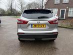 Nissan Qashqai 1.3 DIG-T Tekna Pano l Navi l 360 Camera, Auto's, Voorwielaandrijving, 687 kg, Gebruikt, Euro 6