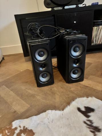 Infinity Overture 1 – goed werkend, 1x kast minder mooi beschikbaar voor biedingen
